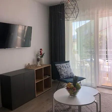 Luxuria Baška Voda