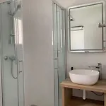 Luxuria Апартаменты *