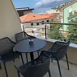 Luxuria * Baška Voda