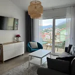 Luxuria Baška Voda
