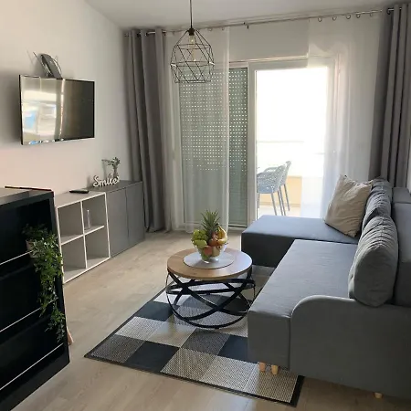 Luxuria Apartman *
