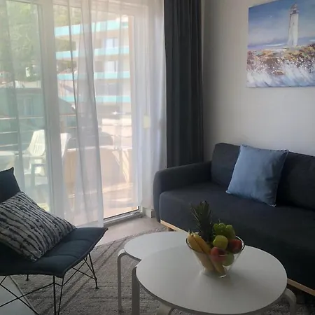Luxuria Apartment *
