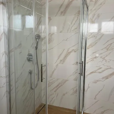 Apartment Luxuria