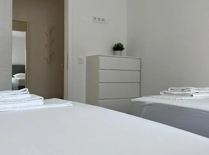 Luxuria Baška Voda